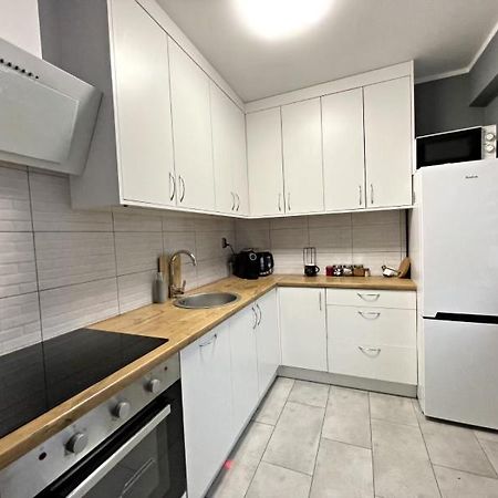 Apartment By Tuwima Steeet Konin  Extérieur photo