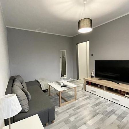 Apartment By Tuwima Steeet Konin  Extérieur photo