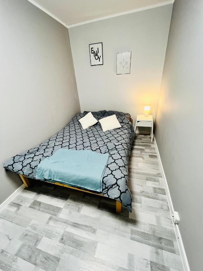 Apartment By Tuwima Steeet Konin  Extérieur photo